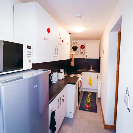 Stunning Flats In Handsworth Close To One Stop Perry Barr Andaston Football Club Apartment