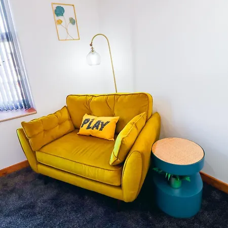 Stunning Flats In Handsworth Close To One Stop Perry Barr Andaston Football Club Apartment